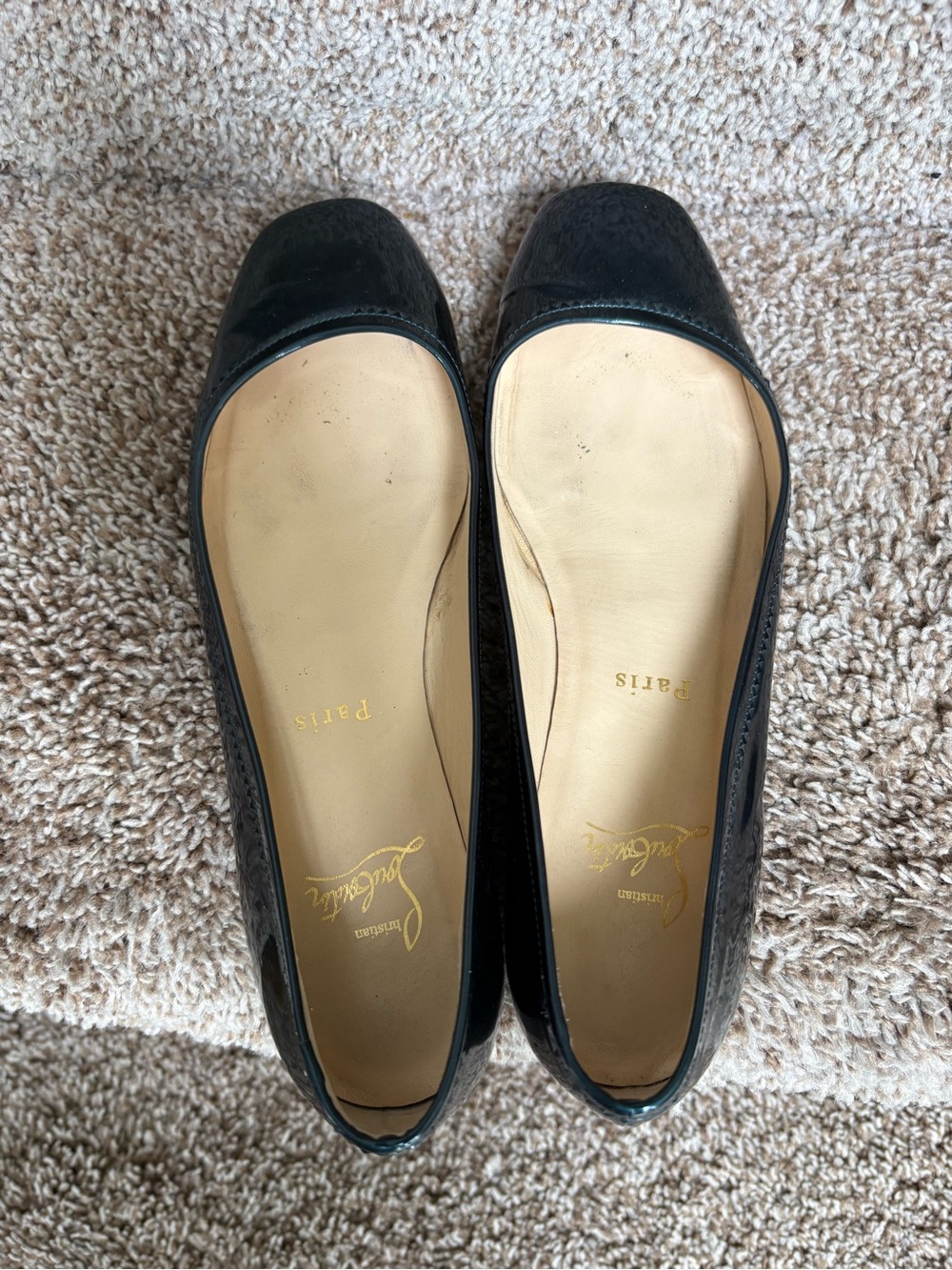 Christian Louboutin Emerald Green Women’s Patent Leather Square Toe Ballet Flats - Picture 8 of 14